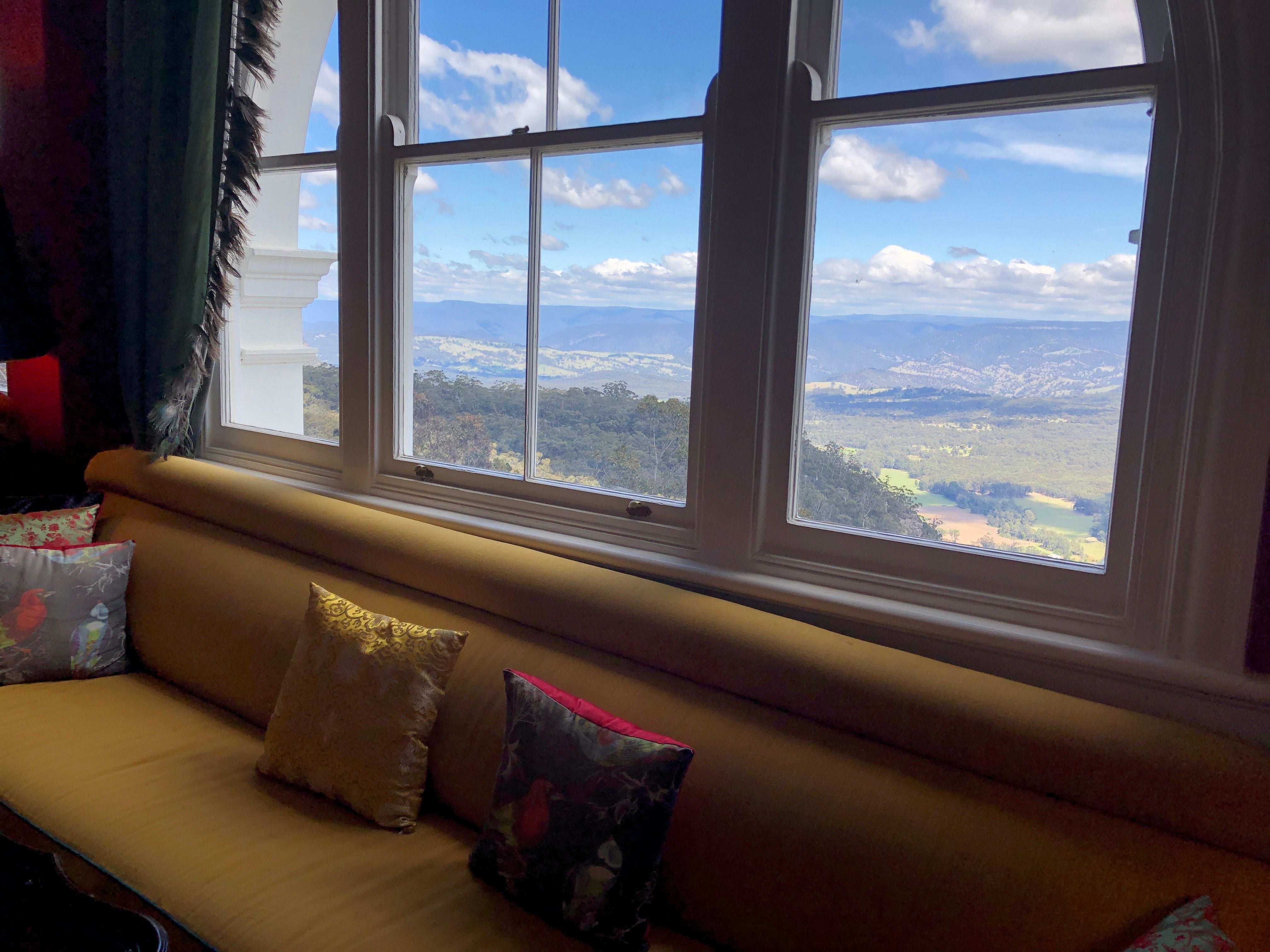 Hydro Majestic Public Day Tour Image -5da92674d22be